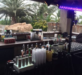 Fully-Stocked-Bar-Services